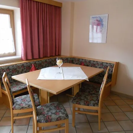 Apartment Beim Brunnen 12 Solden